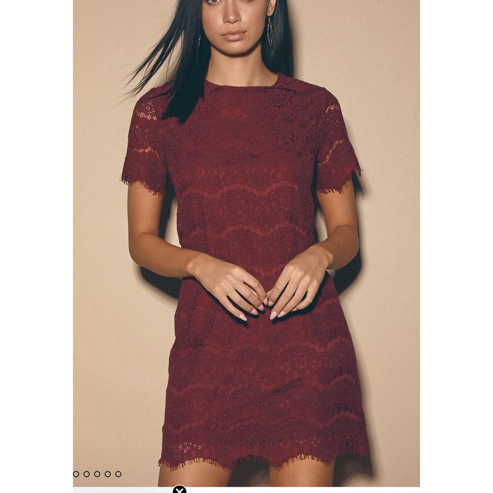 Lulus Dress Womens X Small‎ Red Purple Take Me to Brunch Lace Shift Mini